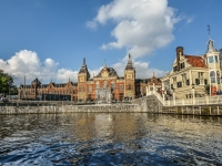Stazione Centrale Amsterdam - Foto di Kirk Fisher da Pixabay holland